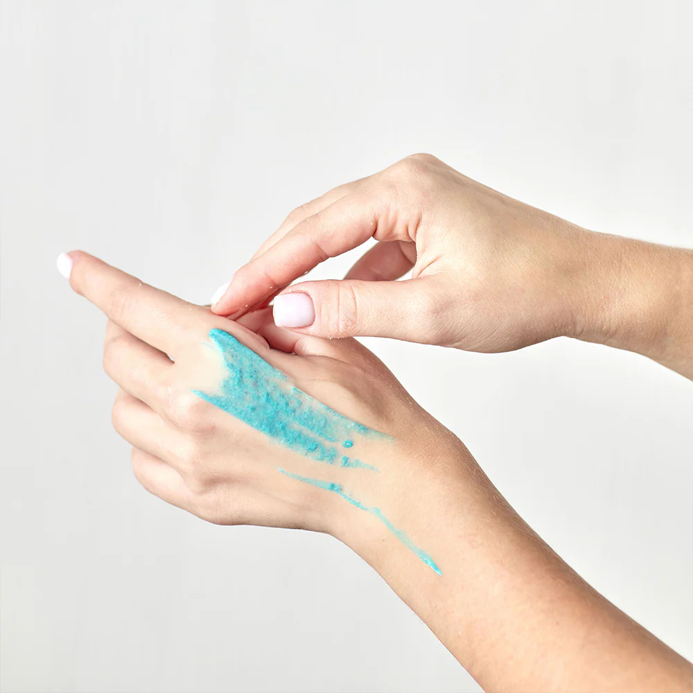 Revitalizing Body Scrub with Dead Sea Crystals – Jar 250ml - Image 2